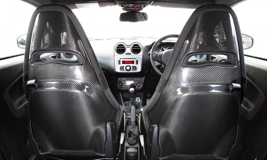 Интерьер Alfa Romeo MiTo Quadrifoglio Verde (955) 2011 года  (AU) (фото 14 из 21)